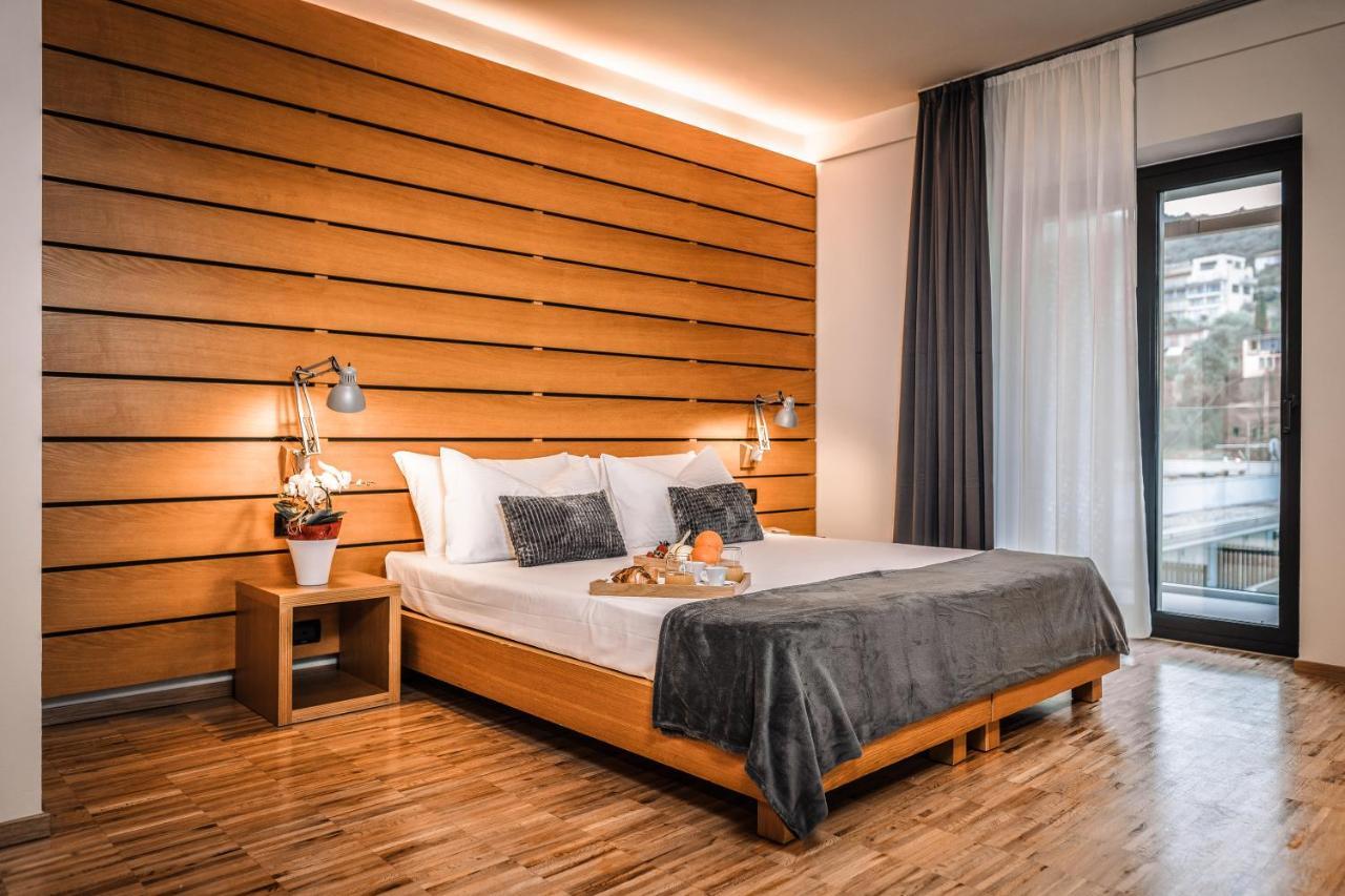 Front Mirage Hotel Riva del Garda